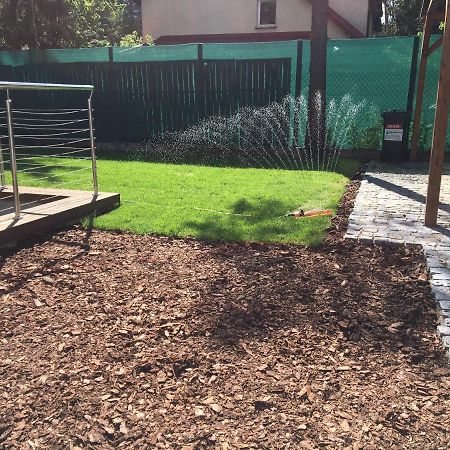 Luksusowy Apartament Pod Lasem, Otwock -Shared Garden, Sauna, Wood Hot Tub! Hot Tub Seasonal! Exterior photo