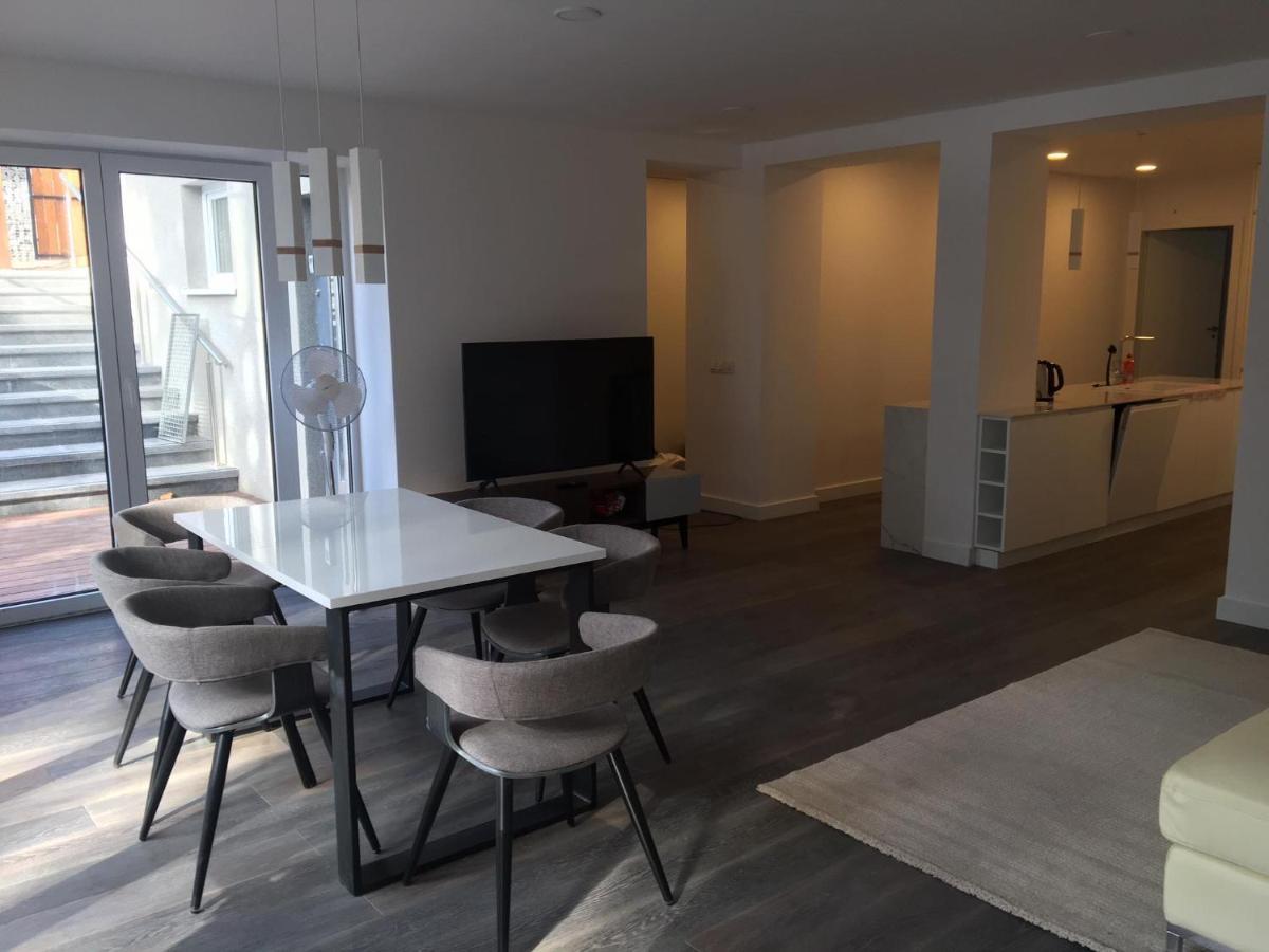 Luksusowy Apartament Pod Lasem, Otwock -Shared Garden, Sauna, Wood Hot Tub! Hot Tub Seasonal! Exterior photo