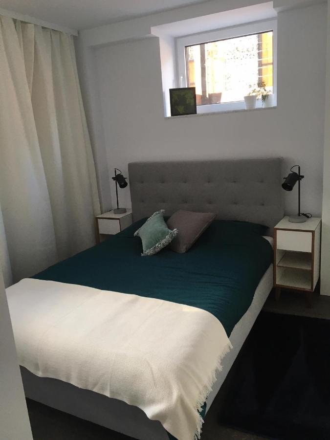 Luksusowy Apartament Pod Lasem, Otwock -Shared Garden, Sauna, Wood Hot Tub! Hot Tub Seasonal! Exterior photo