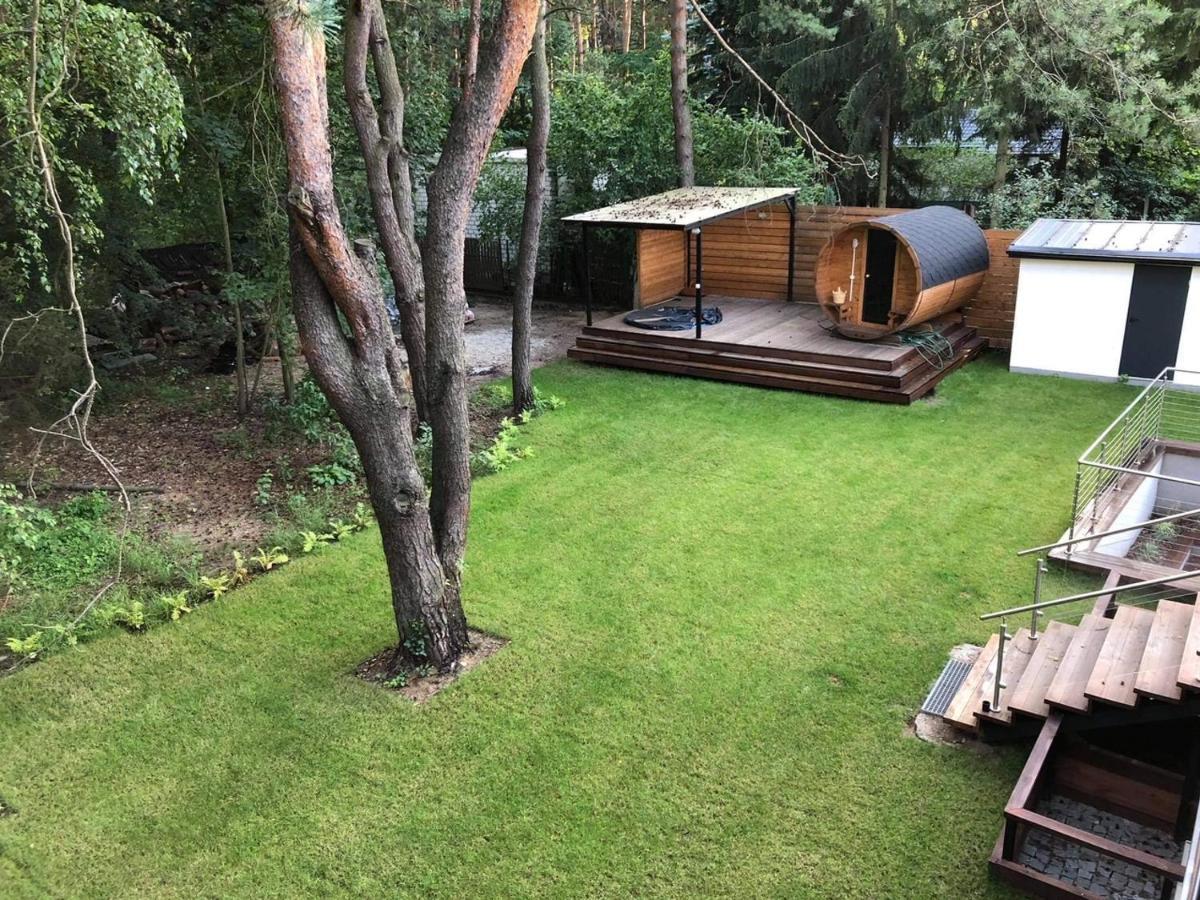 Luksusowy Apartament Pod Lasem, Otwock -Shared Garden, Sauna, Wood Hot Tub! Hot Tub Seasonal! Exterior photo